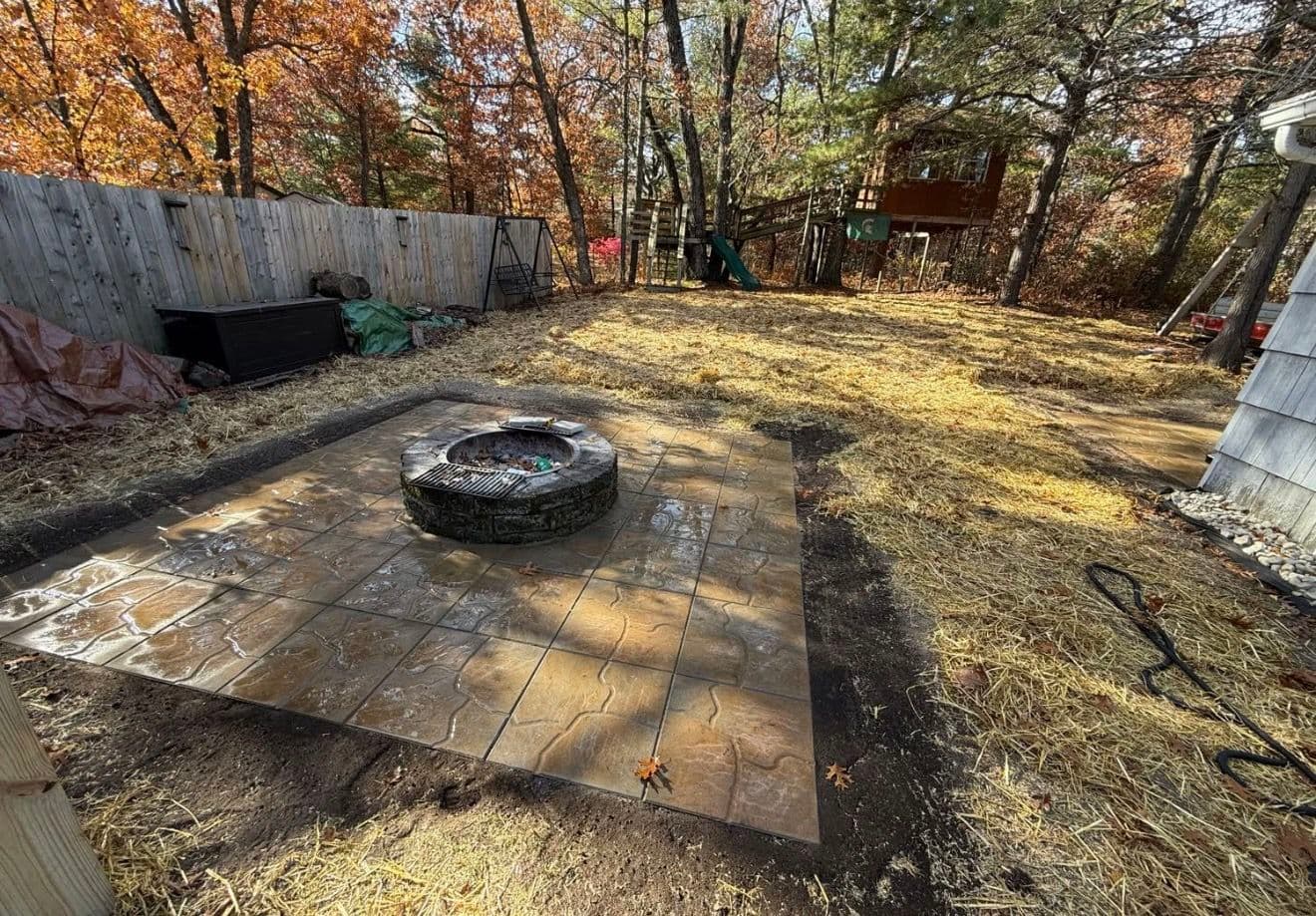 Gallery photos for Creating Outdoor Havens with Shoreline Protection and Patios: Image #6